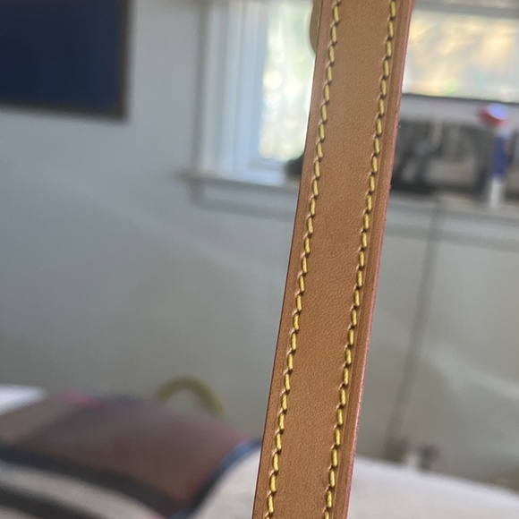 Vintage Louis Vuitton Monogram Chantilly Crossbody - Very good Vintage Condition - Picture 13 of 14